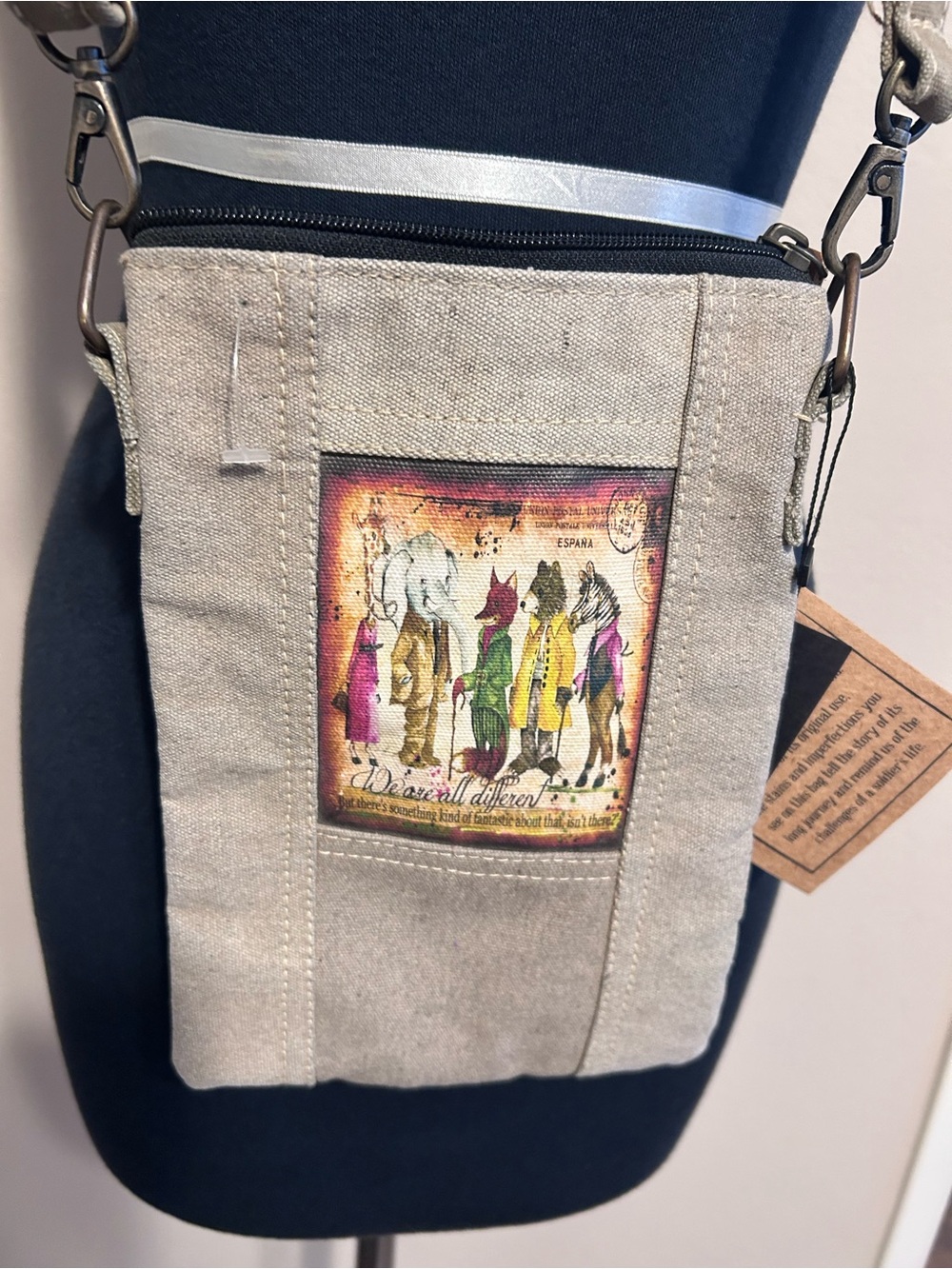 Women’s Vintage Addiction canvas crossbody purse. New with tags.